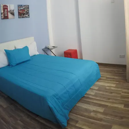 Tony The Place To מלון *
