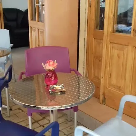 Tony The Place To מלון ניקוסיה